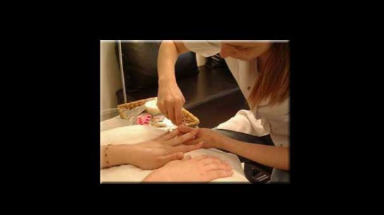 Manikür yaptırırken bir daha düşünün...