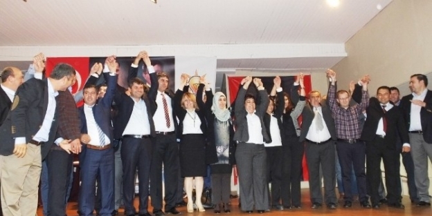 Burhaniye Ak Parti’de Bedir Güven Tazeledi