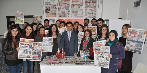 Tokgöz, Cbü’li Öğrencileri Ağırladı