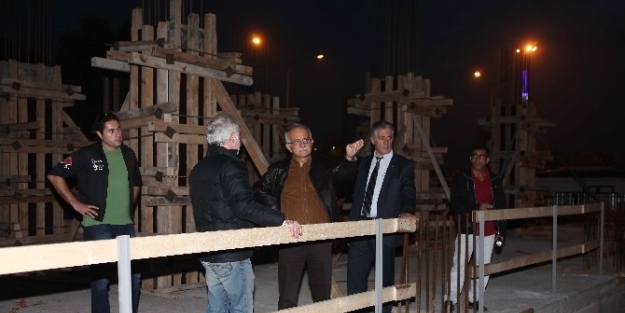 Bayraklı’da Hizmet Binası İnşaati Sürüyor