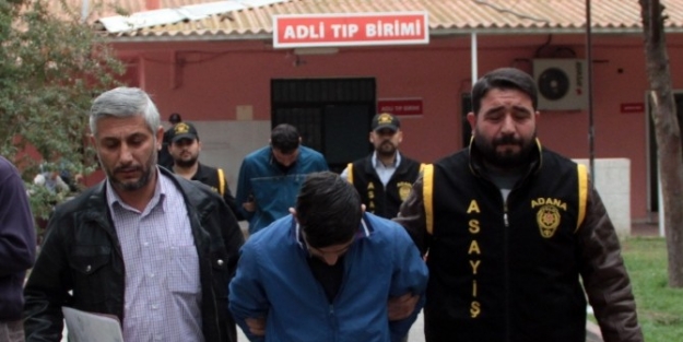 Kiraladıkları Cipi Galericiye Satmaya Çaliştilar