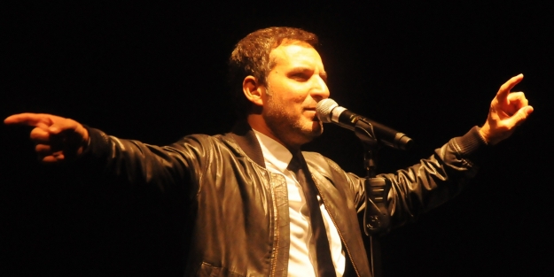 Rfaet El Roman sevenlerini coşturdu