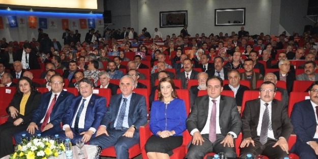 Tonguç Yeniden Başkan