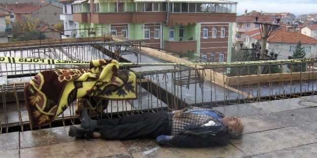 Elektrik Akımına Kapılan İnşaat İşçisi Öldü