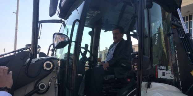 Cihanbeyli Belediyesi’nin Araç Filosunu Genişliyor