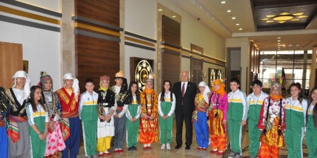 Gaziantep Halkoyunları Paneli Başladı