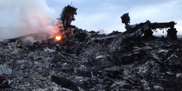 Düşen Malezya uçağıyla ilgili şok iddia!