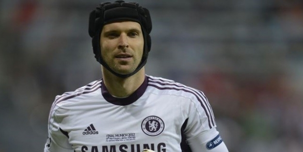 Petr Cech de 'Kartal' oluyor