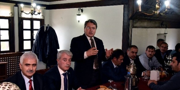 Gümüşhane Ak Parti Merkez İlçe Teşkilatı Kahvaltıda Buluştu