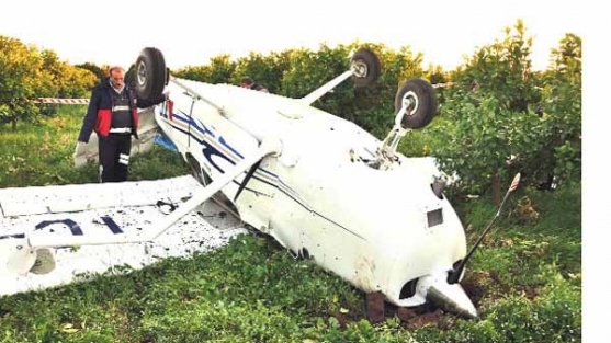 Uçak düştü: 6 ölü