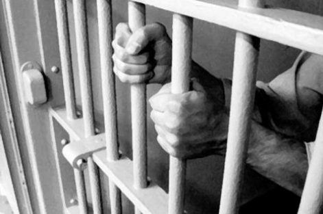 Cezaevlerinde "ilkokul" mezunları!