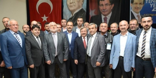 Ak Parti’nin Ulubey Ve Karahallı İlçe Başkanları Değişmedi
