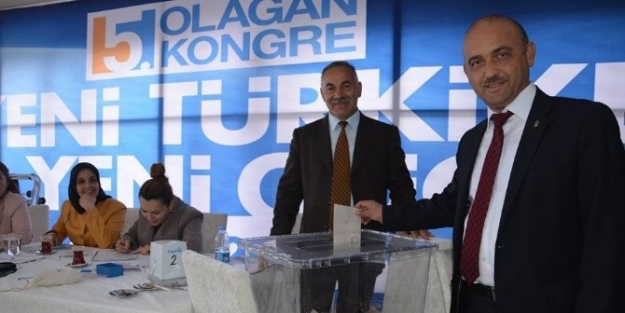 Ak Parti Perşembe İlçe Kongresi