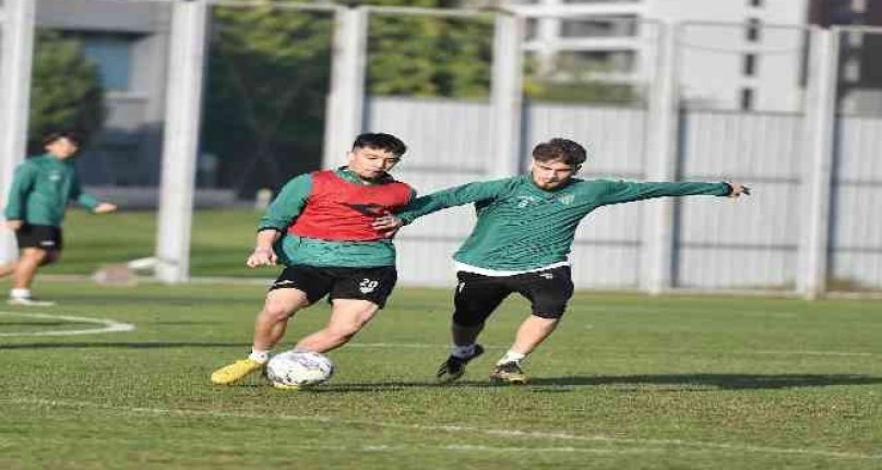 Bursaspor- Düzcespor maçı hazırlıkları devam ediyor