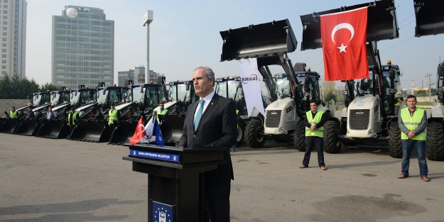 BURULAŞ, 20 araçlık iş makinasıyla filosunu güçlendirdi