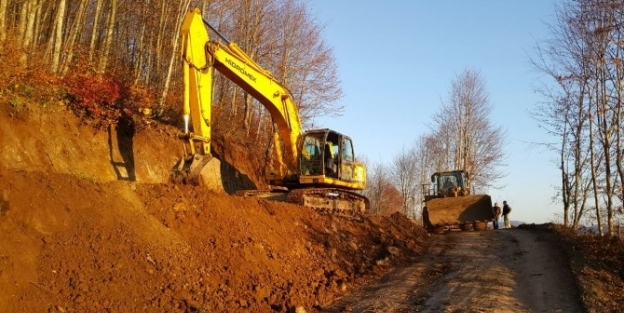 Büyükşehir 5 Günde 100 Km Yol Açtı