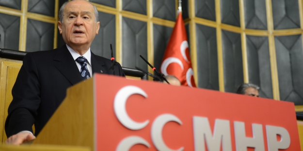 Bahçeli "Esad zalim de PYD ve PKK sevgi kelebekleri mi?"