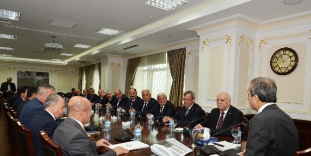 Tzob Yönetim Kurulu’nun, Bakan Eker’i Ziyareti