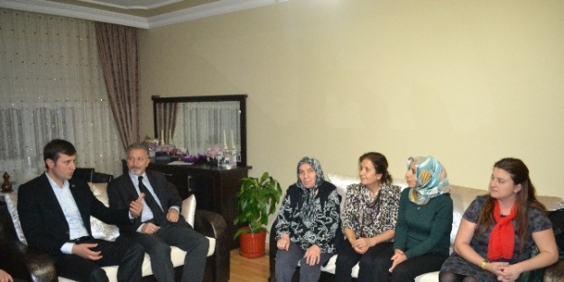 Çerkezköy Belediye Başkanı Akay’dan Şehit Ailesine Anlamlı Ziyaret