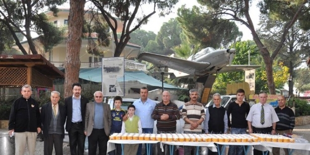 Ödemişte 7 Bin Kişiye Aşure Dağıtıldı