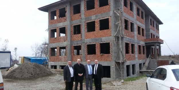 Başkan Kılıç, Talebe Yurdu İnşaatini Gezdi