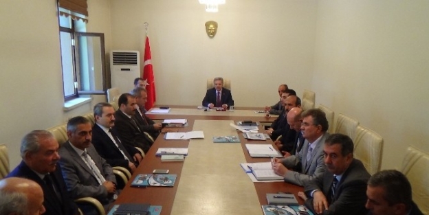 Erzincan’da İlk Defa Yatırım İzleme Ve Değerlendirme Toplantısı Yapıldı