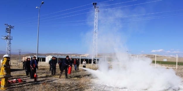 Bayburt Belediyesi İtfaiye Personeline Doğalgaz Eğitimi Verildi