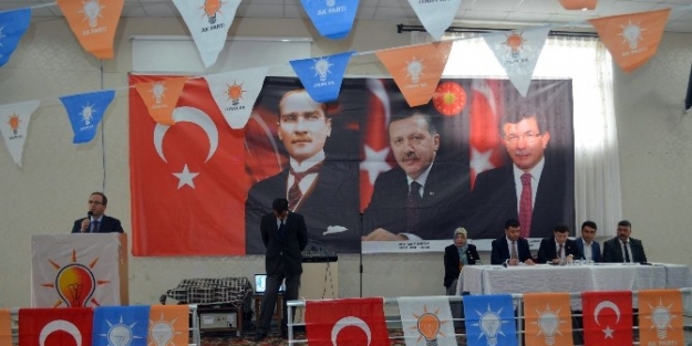 Ak Parti’li Altaç Hani Ve Dicle İlçe Kongresine Katıldı