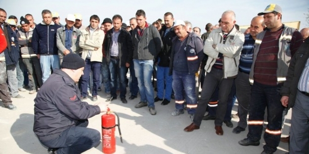 Belediye Personeline Yangın Eğitimi