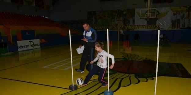 Akhisar’da, Spor’da Güçlü Bir Gelecek Projesi