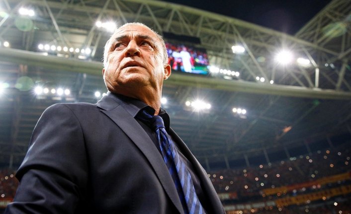 Twitter'den Fatih Terim kararı