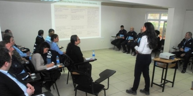 Süleymanpaşa Belediye Personeline ’etkili İletişim’ Eğitimi Verildi