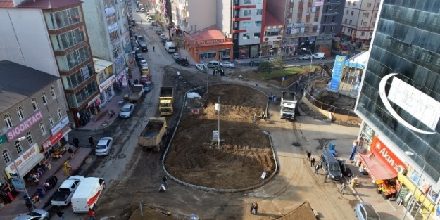 Yakutiye, Çavuşoğlu Sokakta Hızlı Çalişti