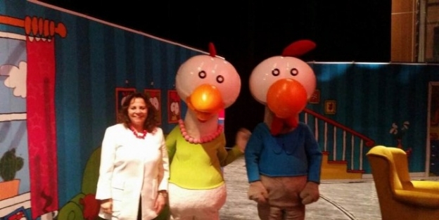 Ak Parti Sivas Milletvekili Memecan’dan Miniklere Sürpriz