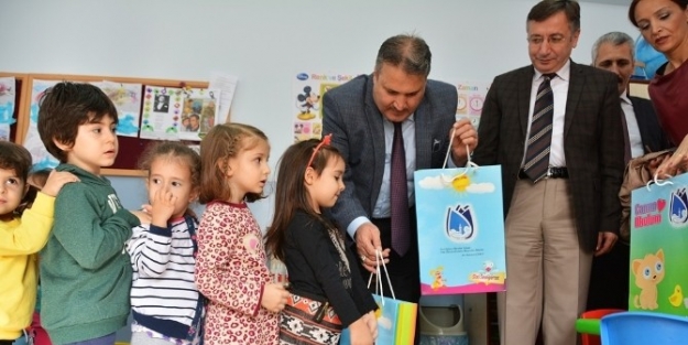 Okulun İhtiyaçlari El Birliğiyle Karşılandı