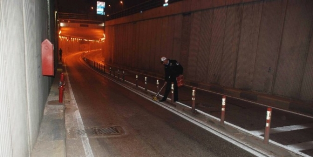 Alt Geçitte Meydana Gelen Kazada 2 Kişi Ağır Yaralandı