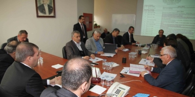 Encümen Toplantısında İşyeri Satışı Yapıldı