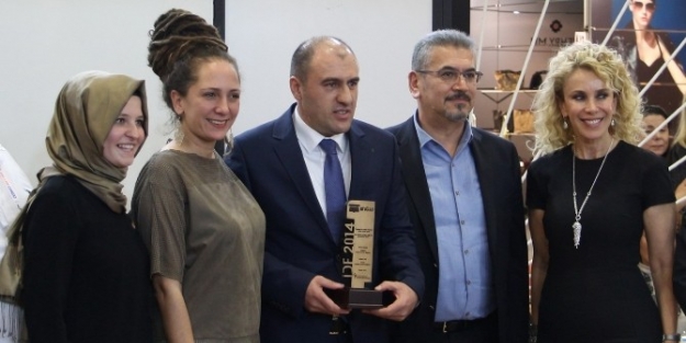 Uşak’ın Organik Derisi Moda Ve İnovasyonda Birinci Oldu