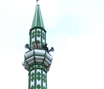 Minare Tepesinde Ekmek Parası