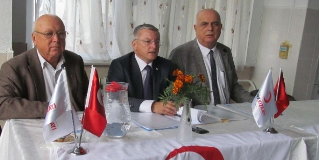 Kızılay Edremit Şubesi’nin Zeytin İhalesi Yapıldı