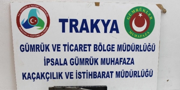 İpsala Sınır Kapısı’nda 200 Bin Tl Değerinde Eroin Ele Geçirildi