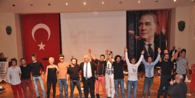 İzmirli Berberlerin Moral Gecesi