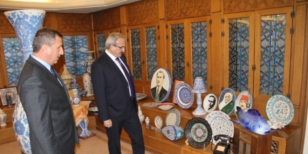 Bursa Valisi Kütahya’da