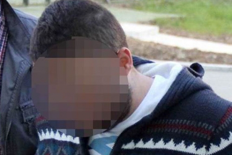 13 yaşındaki çocukla okul bahçesinde cinsel ilişki!