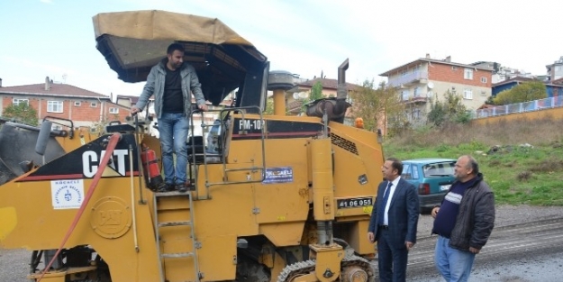 Dilovası Cumhuriyet Mahallesi Asfaltlanıyor