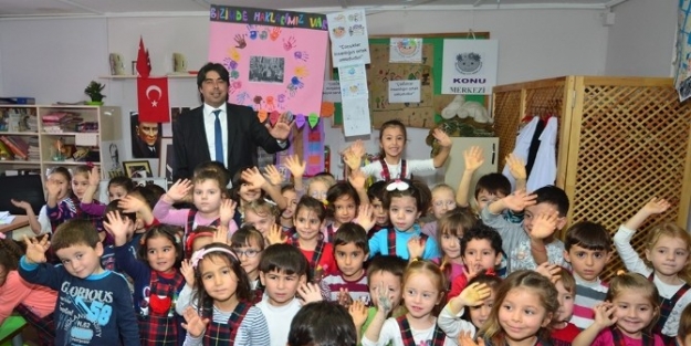 Başkan Demirağ, Minik Öğrencileri Ziyaret Etti