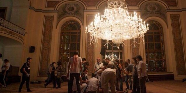 İçki içildiği iddia edilen caminin müezzini dava açtı!