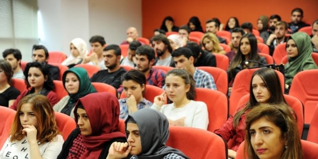 “hz. Peygamber Sonrası Müslümanların İdaresi” Konferans’ı Gerçekleşti