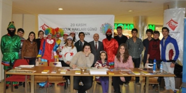 Düzce’de Çocuk Hakları Günü Coşkuyla Kutlandı