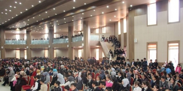 Örencilere Hafızada Tutma Ve Saklama Teknikleri Konferansı